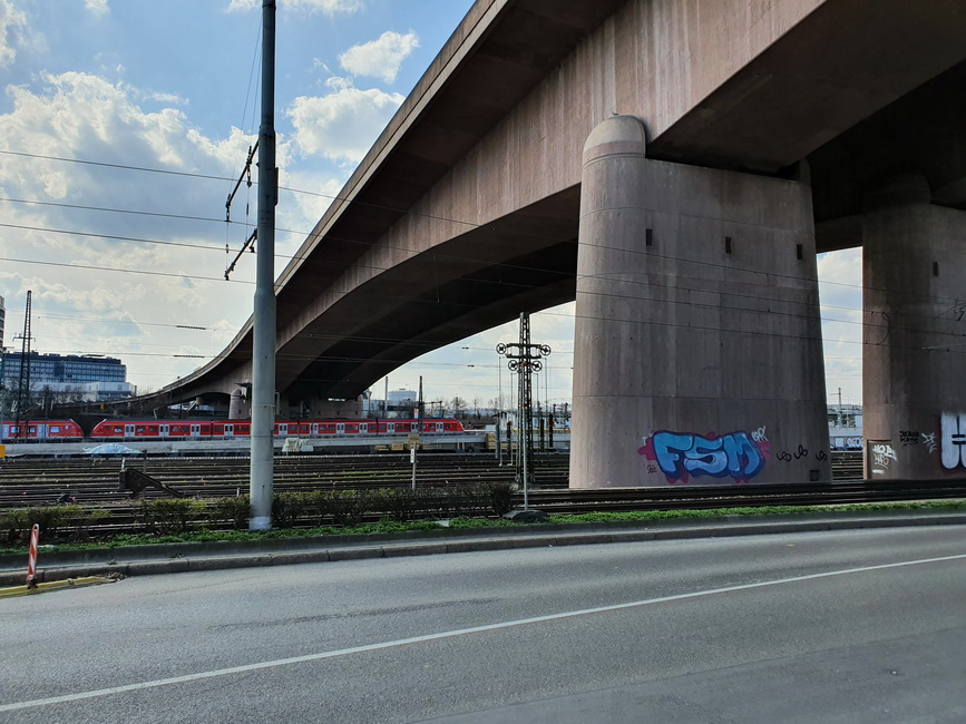 Bauwerksprüfung B14 Hochstraßenbrücke mit 24 Teilbauwerken